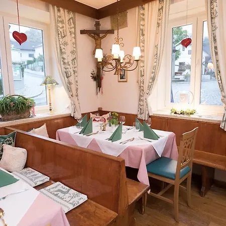Schlossgasthof Hotel 3*