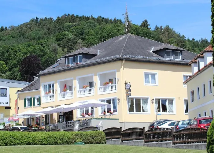 Hotel Schlossgasthof 3*